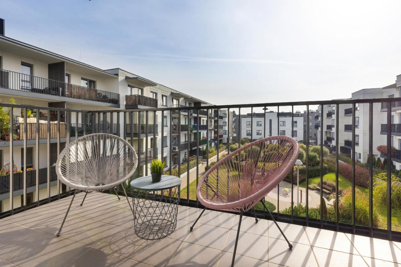 Cozy Gieysztora Wilanow By Renters * Warsaw